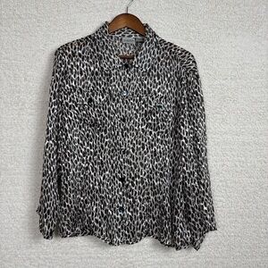 Chico's Top Womens 3/XL Animal Print Silk‎ 3/4 Sleeve Semi Sheer Button Down